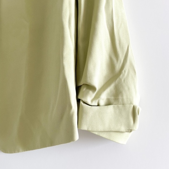 Babaton Power Hip Blazer (Pastel Green) - Picture 2 of 8